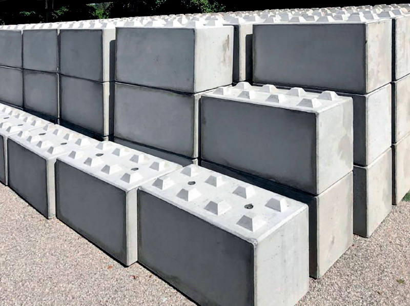 Betonové bloky vyrobené ve formách L